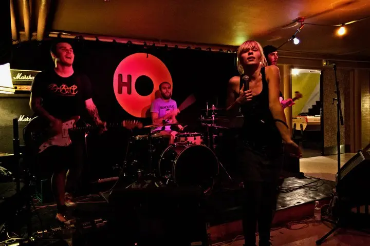 Tidligt billede af HQ spillestedet